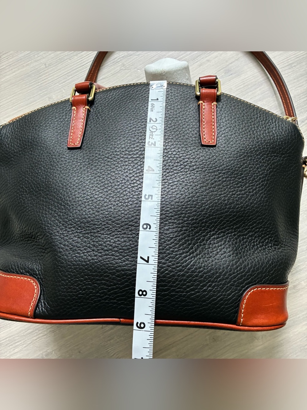 Dooney & Bourke Leather Pebble Grain Domed Satchel Shoulder Bag Black Brown - Picture 10 of 16